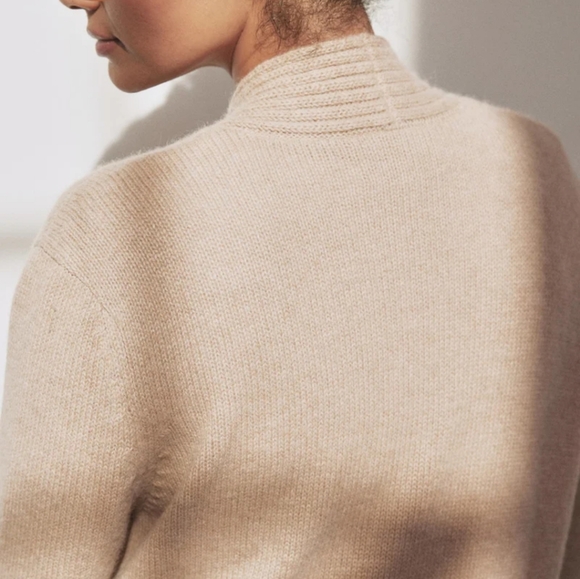 🎉HP🎉 100% baby alpaca long cardigan - Picture 4 of 16